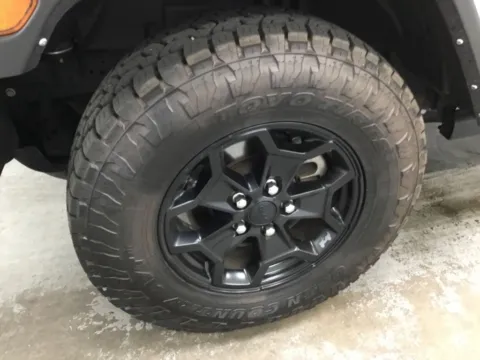 More photos of 2021 Jeep Gladiator Sport at Gregg Young Abrams Chrysler Dodge Jeep Ram, WI