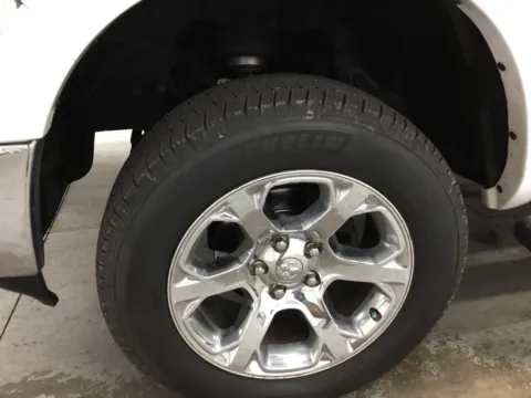 More photos of 2016 Ram 1500 Laramie at Gregg Young Abrams Chrysler Dodge Jeep Ram, WI