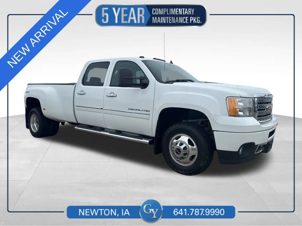 White 2013 GMC Sierra 3500HD Denali for sale in Newton, IA