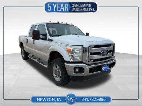 White 2015 Ford F-250SD XLT for sale in Newton, IA