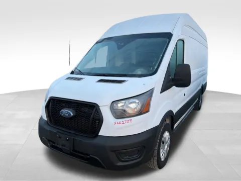 More photos of 2021 Ford Transit-350 at Gregg Young Cadillac of Newton, IA