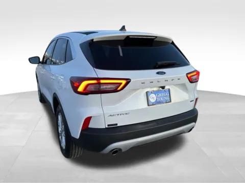 More photos of 2023 Ford Escape Hybrid Active at Gregg Young Cadillac of Newton, IA