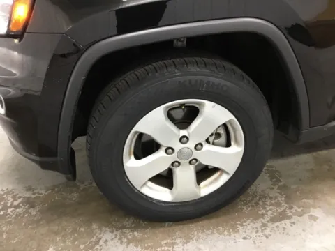 More photos of 2022 Jeep Grand Cherokee WK Laredo X at Gregg Young Cadillac of Newton, IA