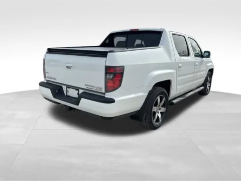 More photos of 2014 Honda Ridgeline SE at Gregg Young Cadillac of Newton, IA