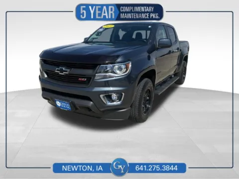 Gray 2019 Chevrolet Colorado Z71 for sale in Newton, IA