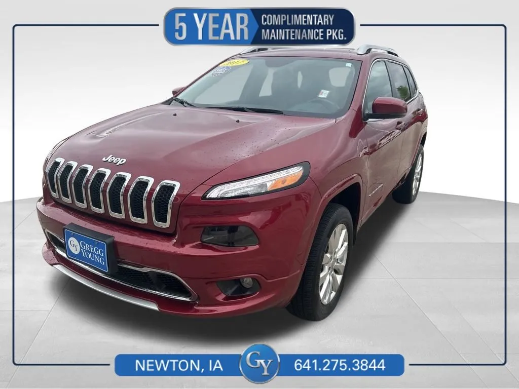 Red 2017 Jeep Cherokee Overland for sale in Newton, IA