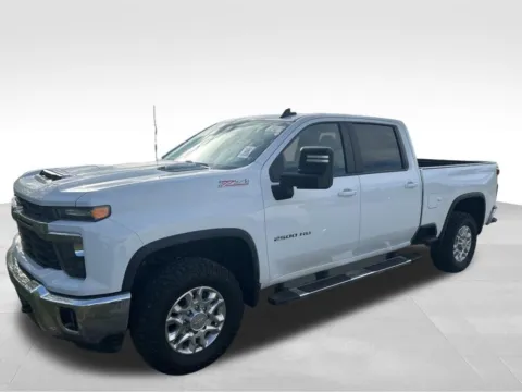 Another view of 2024 Chevrolet Silverado 2500HD LT for sale in Newton, IA at Gregg Young Cadillac of Newton