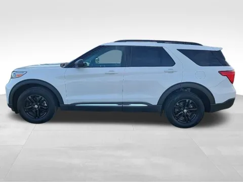 Another view of 2023 Ford Explorer XLT for sale in Newton, IA at Gregg Young Cadillac of Newton
