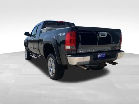 More photos of 2010 GMC Sierra 1500 SLT at Gregg Young Cadillac of Newton, IA