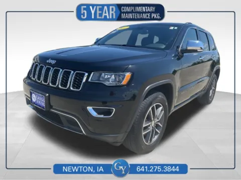 Black 2017 Jeep Grand Cherokee Limited for sale in Newton, IA
