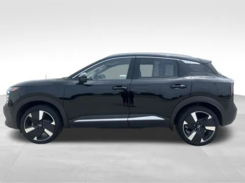 Another view of 2025 Nissan Kicks SR for sale in Newton, IA at Gregg Young Cadillac of Newton