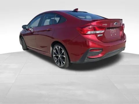 More photos of 2019 Chevrolet Cruze Premier at Gregg Young Cadillac of Newton, IA