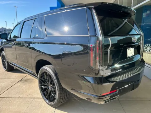 Another view of 2026 Cadillac Escalade ESV Sport for sale in Newton, IA at Gregg Young Cadillac of Newton