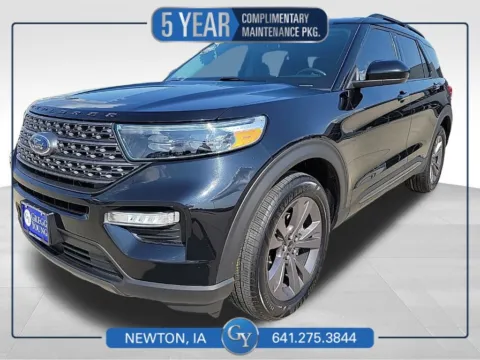 Black 2024 Ford Explorer XLT for sale in Newton, IA