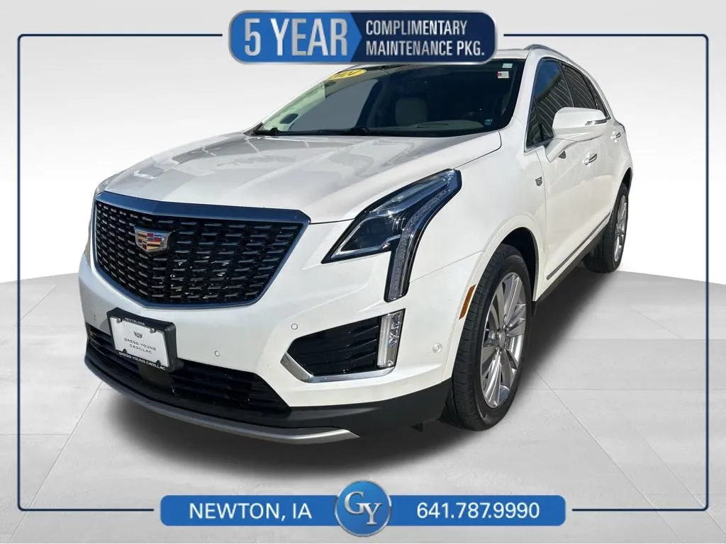 White 2024 Cadillac XT5 Premium Luxury for sale in Newton, IA