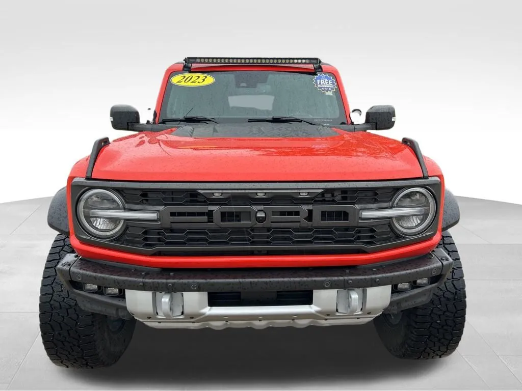 2023 Ford Bronco Raptor photo 3