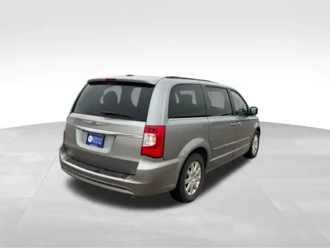 More photos of 2014 Chrysler Town & Country Touring at Gregg Young Chevrolet Marshalltown, IA