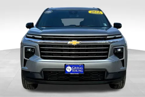 Another view of 2024 Chevrolet Traverse LT for sale in Marshalltown, IA at Gregg Young Chevrolet Marshalltown