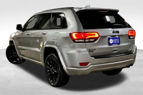 More photos of 2017 Jeep Grand Cherokee Altitude at Gregg Young Chevrolet Marshalltown, IA