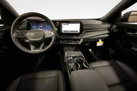 More photos of 2026 Chevrolet Equinox LT at Gregg Young Chevrolet Marshalltown, IA