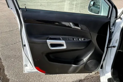 More photos of 2014 Chevrolet Captiva Sport LT at Gregg Young Chevrolet Marshalltown, IA