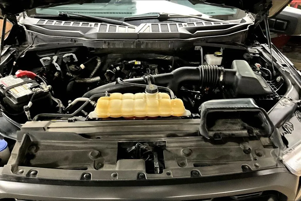 2023 Ford F-150 XLT - Photo 29