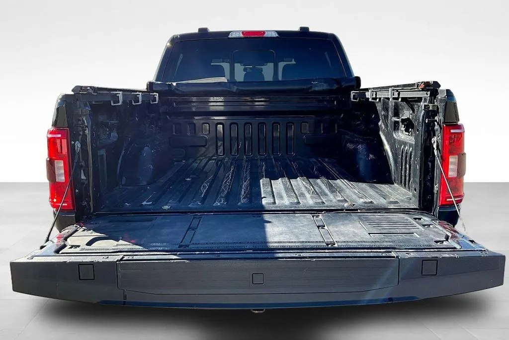 2023 Ford F-150 XLT - Photo 7