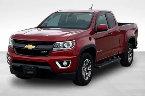 Red 2015 Chevrolet Colorado Z71 for sale in Marshalltown, IA