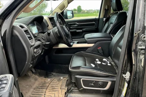 More photos of 2019 Ram 1500 Laramie at Gregg Young Chevrolet Marshalltown, IA