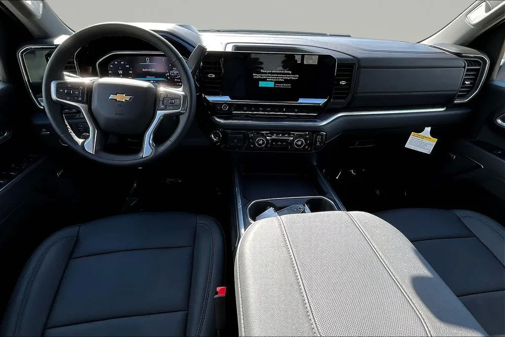 2026 Chevrolet Silverado 2500 HD LTZ - Photo 5
