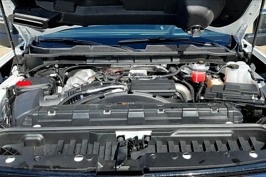 2026 Chevrolet Silverado 2500 HD LTZ - Photo 12