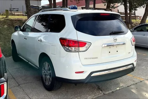 Another view of 2016 Nissan Pathfinder SV for sale in Marshalltown, IA at Gregg Young Chevrolet Marshalltown