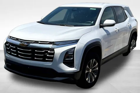 White 2026 Chevrolet Equinox LT for sale in Marshalltown, IA