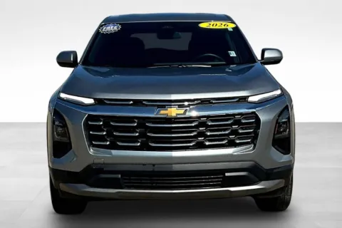 Photos of 2026 Chevrolet Equinox LT for sale in Marshalltown, IA at Gregg Young Chevrolet Marshalltown