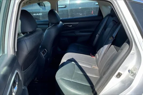 More photos of 2018 Nissan Altima 2.5 SL at Gregg Young Chevrolet Marshalltown, IA