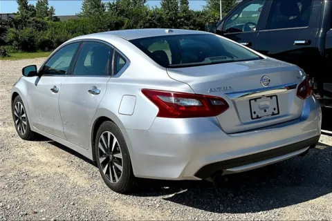Another view of 2018 Nissan Altima 2.5 SL for sale in Marshalltown, IA at Gregg Young Chevrolet Marshalltown