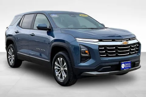 Photos of 2027 Chevrolet Equinox LT for sale in Marshalltown, IA at Gregg Young Chevrolet Marshalltown