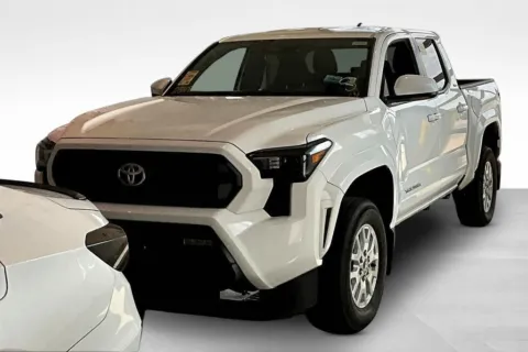 White 2025 Toyota Tacoma SR5 for sale in Marshalltown, IA