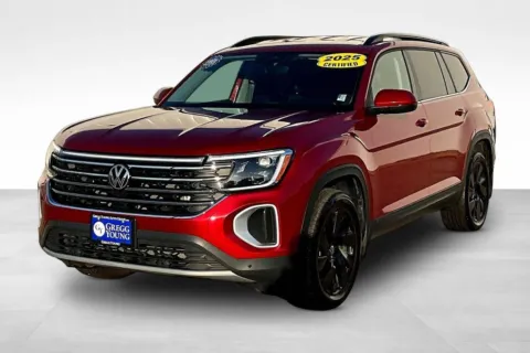 Red 2025 Volkswagen Atlas 2.0T SE w/Technology for sale in Marshalltown, IA
