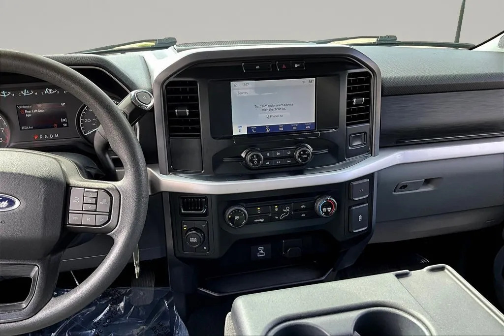 2023 Ford F-150 XLT - Photo 10