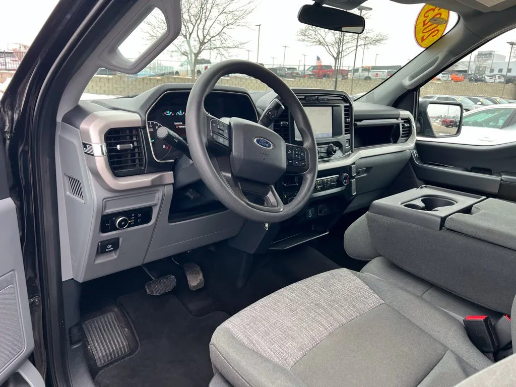 2023 Ford F-150 XLT - Photo 13