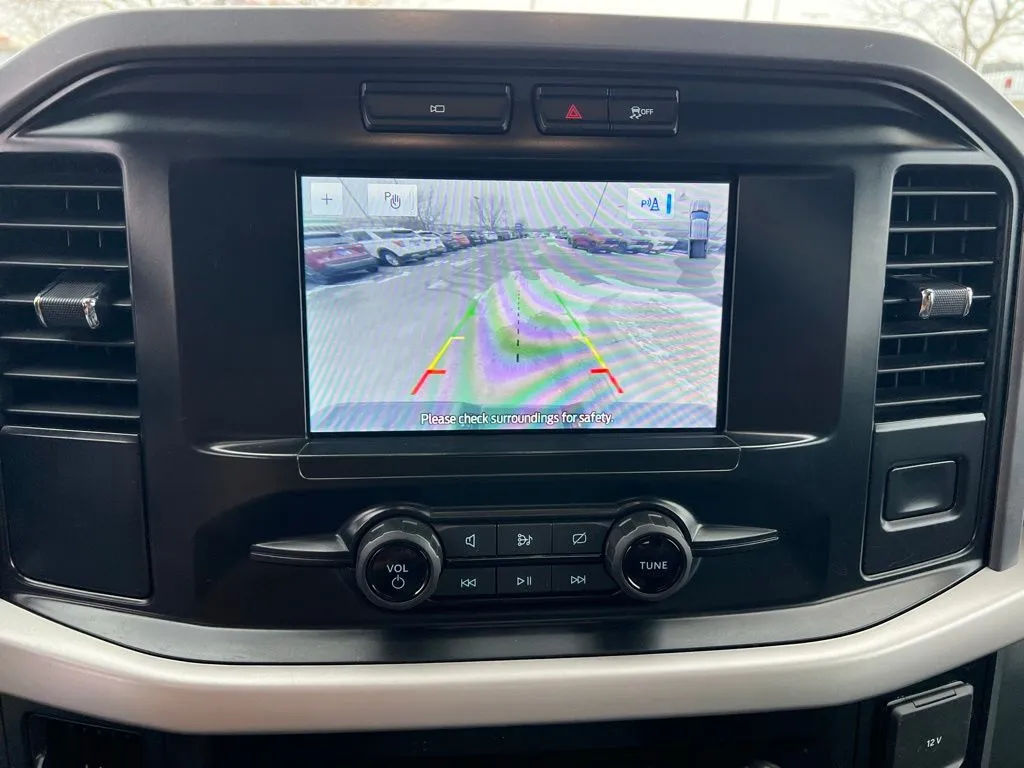 2023 Ford F-150 XLT - Photo 30