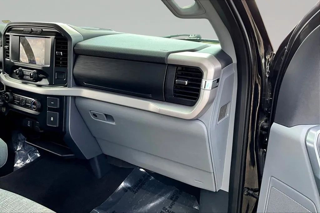 2023 Ford F-150 XLT - Photo 27