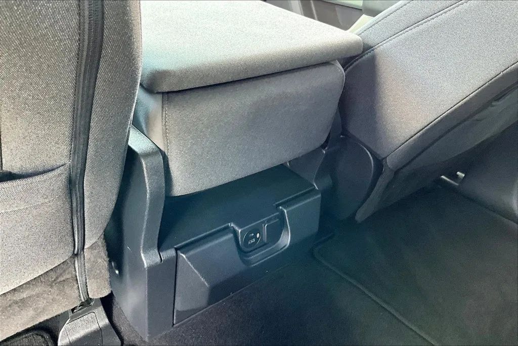 2023 Ford F-150 XLT - Photo 11