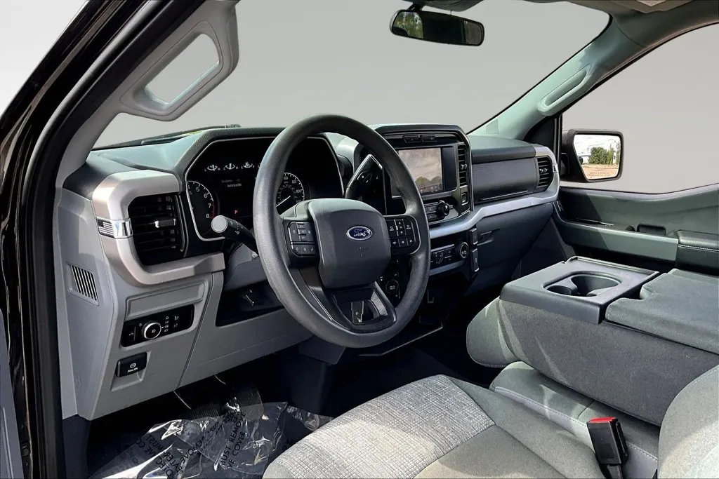 2023 Ford F-150 XLT - Photo 18