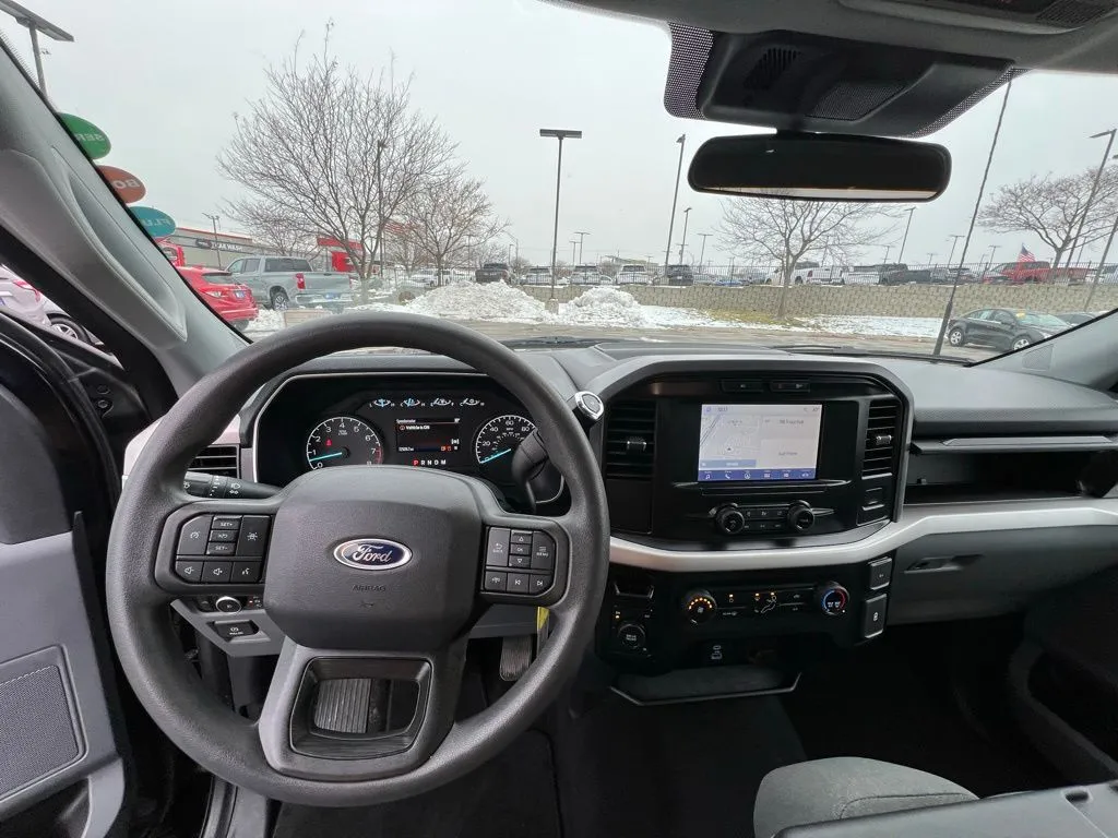 2023 Ford F-150 XLT - Photo 32