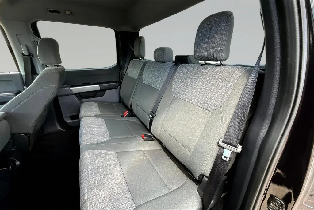 2023 Ford F-150 XLT - Photo 23