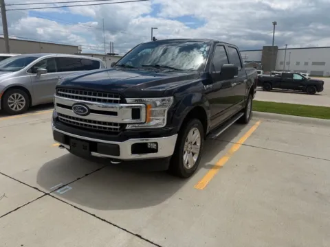Black 2019 Ford F-150 XLT for sale in Marshalltown, IA