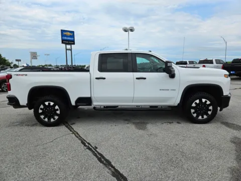 More photos of 2020 Chevrolet Silverado 2500 HD Custom at Gregg Young Chevrolet Marshalltown, IA