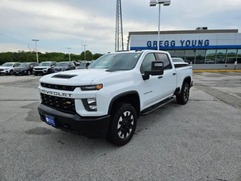 White 2020 Chevrolet Silverado 2500 HD Custom for sale in Marshalltown, IA